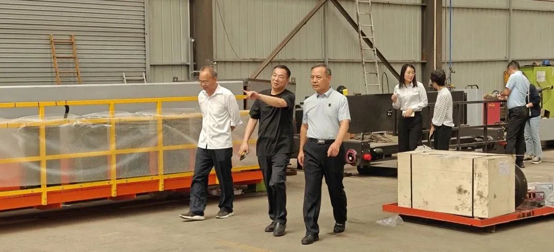 熱烈歡迎省市場(chǎng)監督管理局認證處史明甫處長(cháng)等一行蒞臨東起集團考察調研！